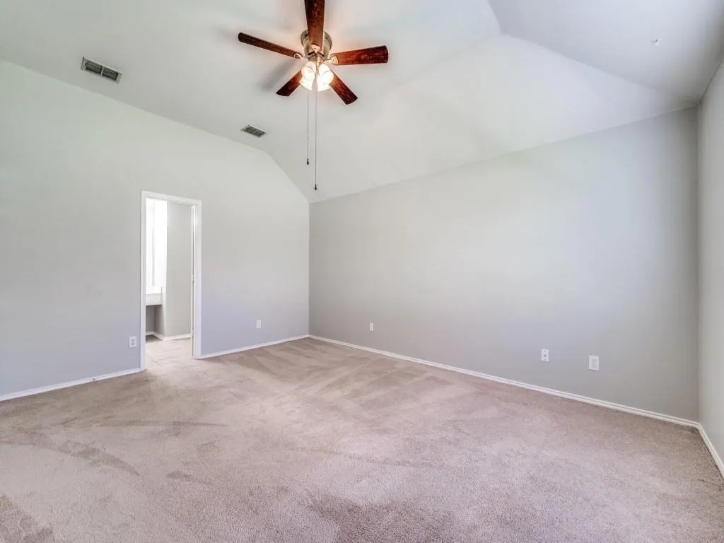 2844 Saddlebred Trail