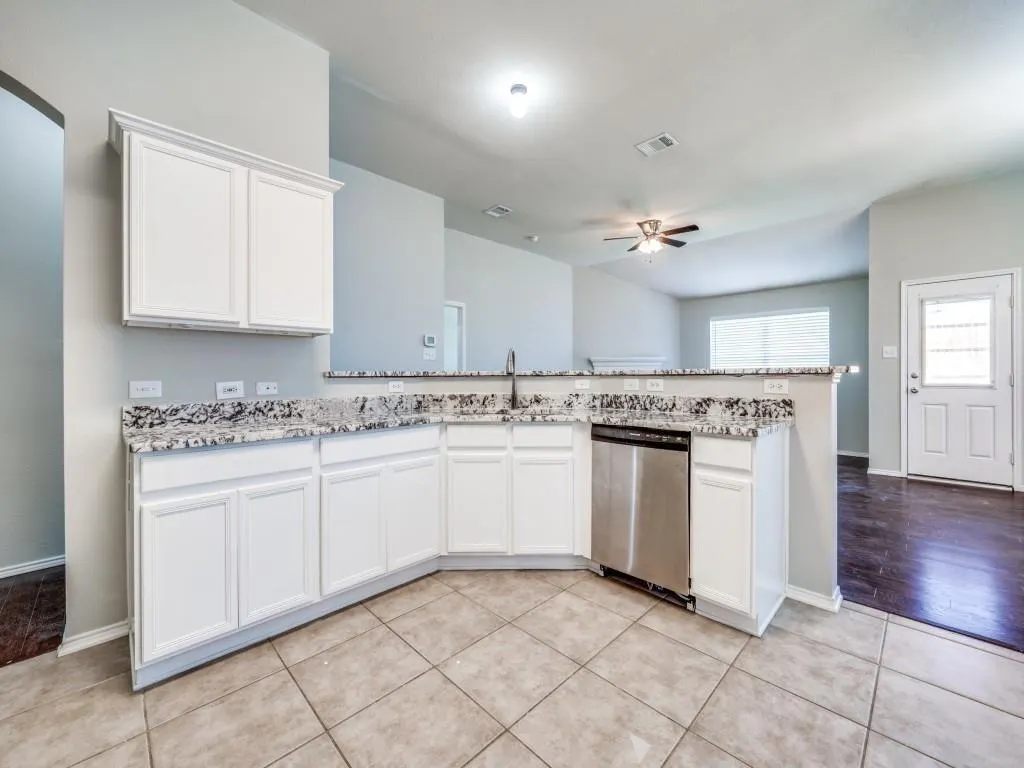 2844 Saddlebred Trail