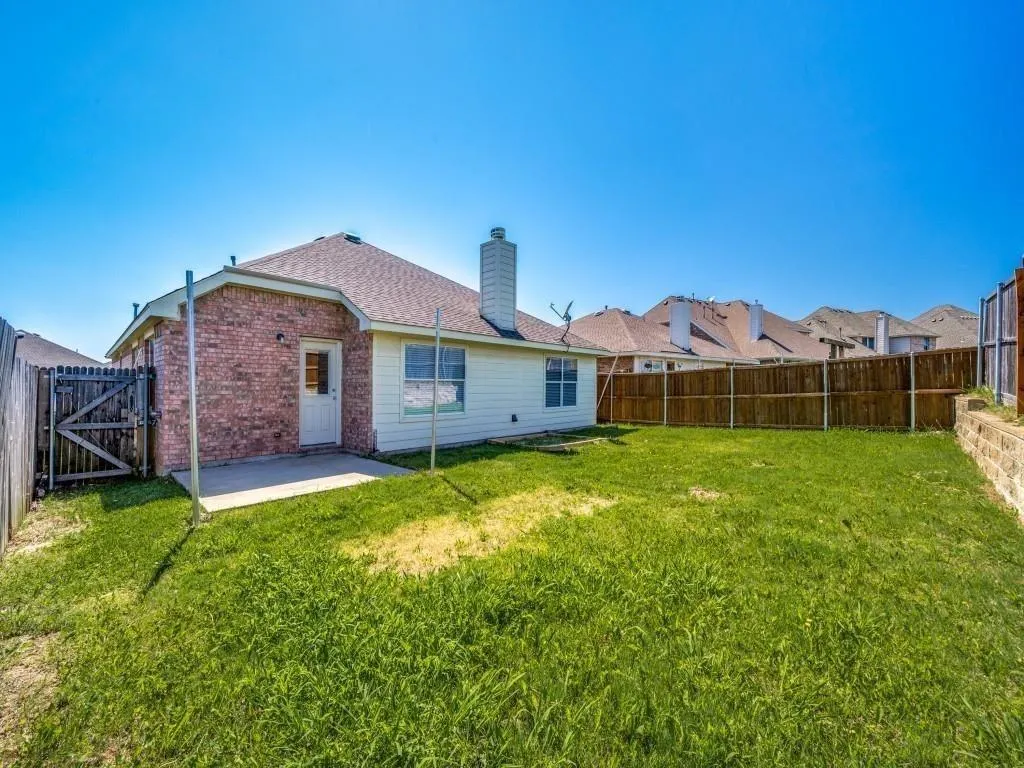 2844 Saddlebred Trail