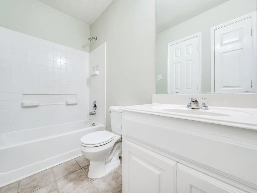 2844 Saddlebred Trail