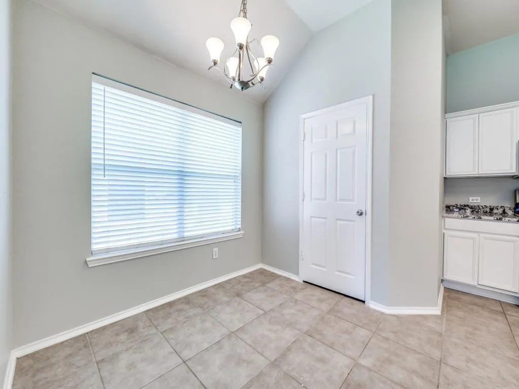 2844 Saddlebred Trail