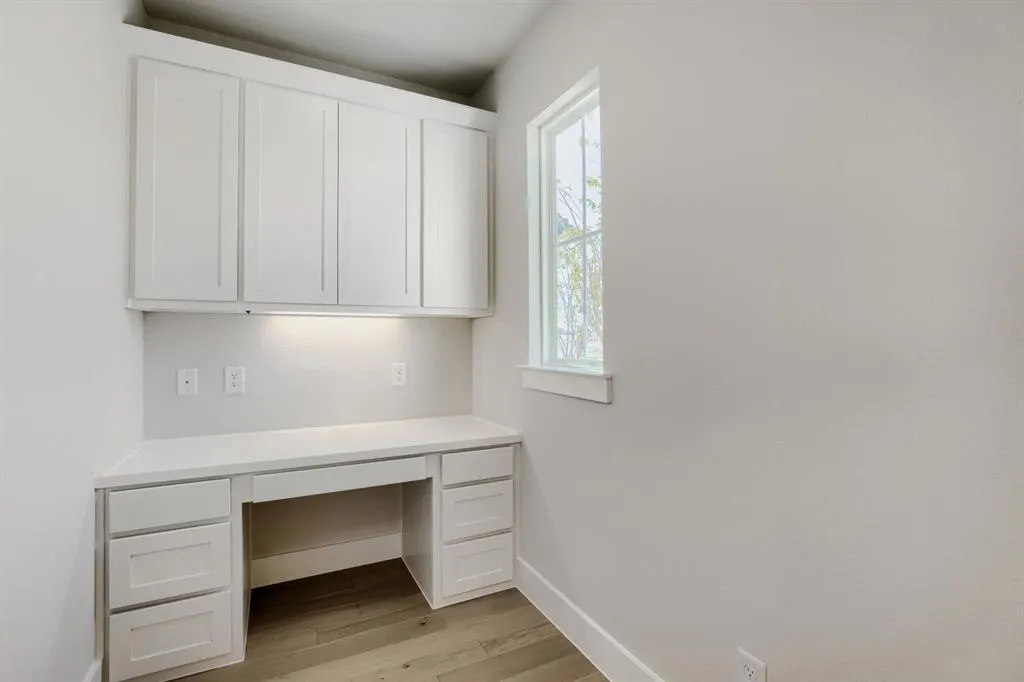 1604 Ramble Way