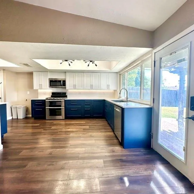 936 Carlsbad Drive