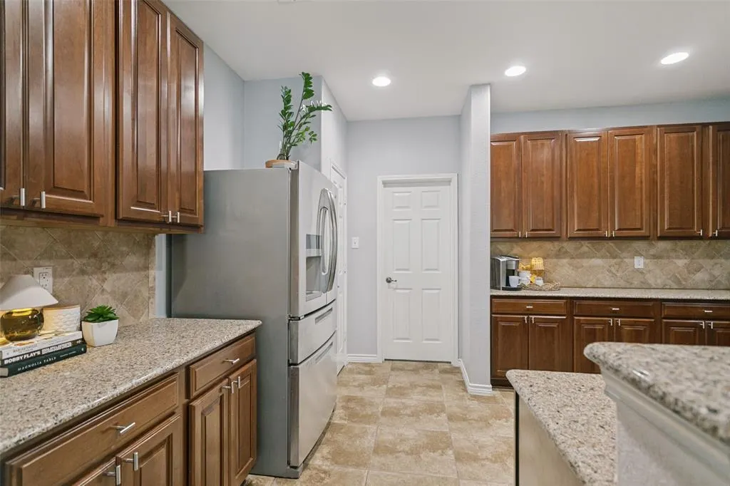 6501 Texana Way