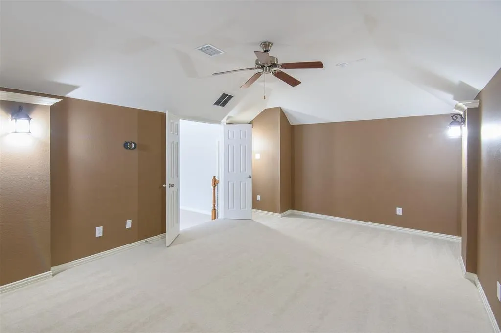 926 Sloan Drive