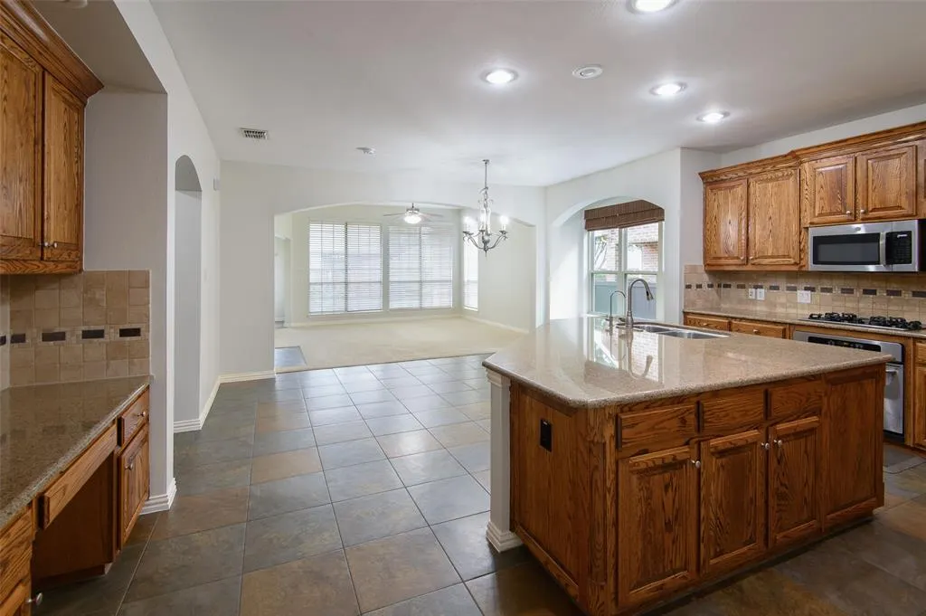 926 Sloan Drive