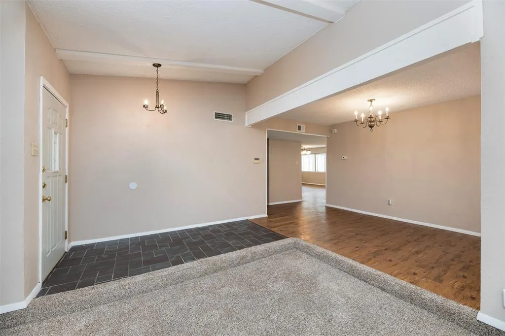 416 Lincoln Drive