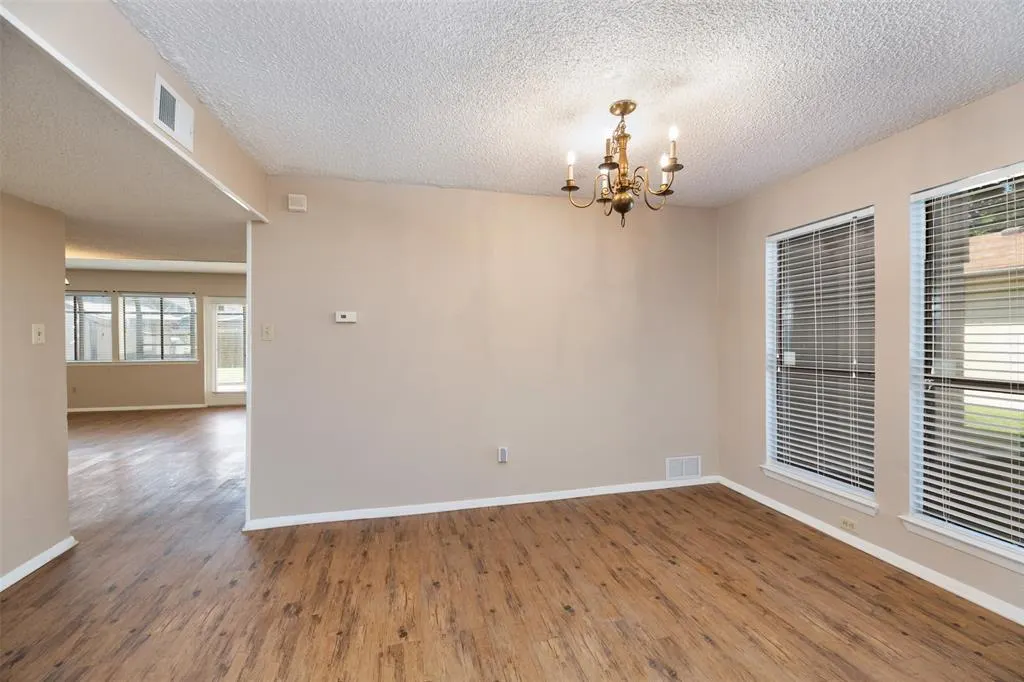416 Lincoln Drive