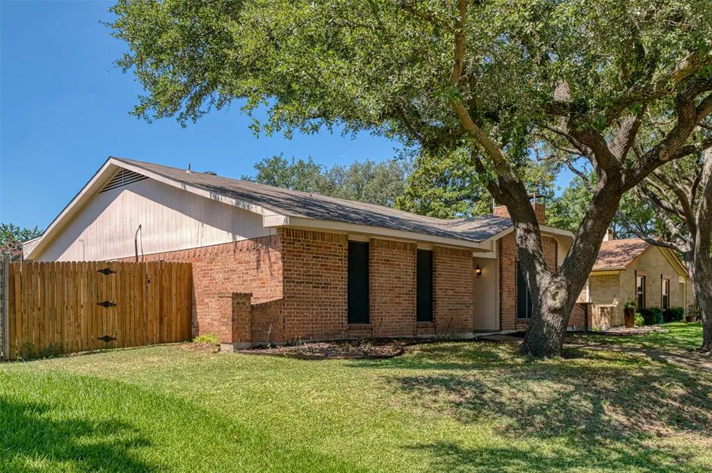 416 Lincoln Drive