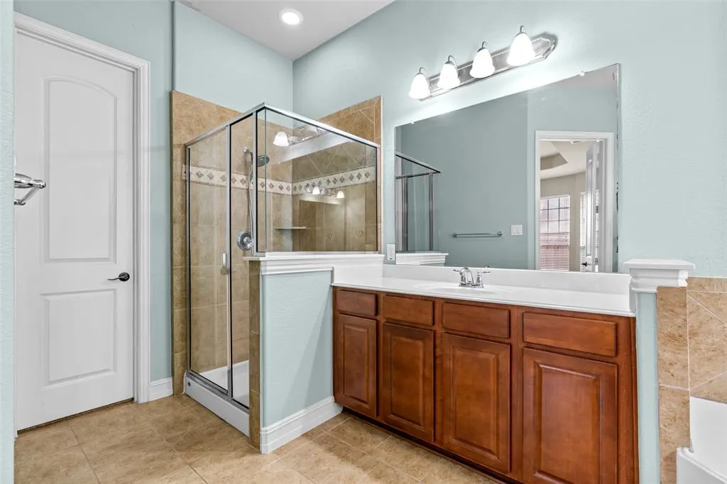 12689 Exeter Drive
