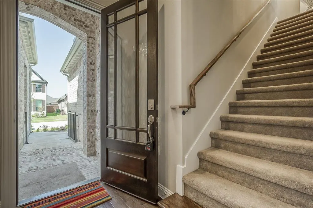 8504 Pine Valley Drive