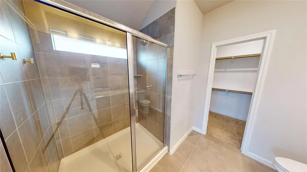 1118 Holcombe Drive