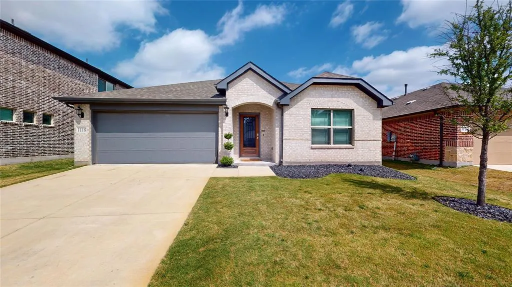 1118 Holcombe Drive