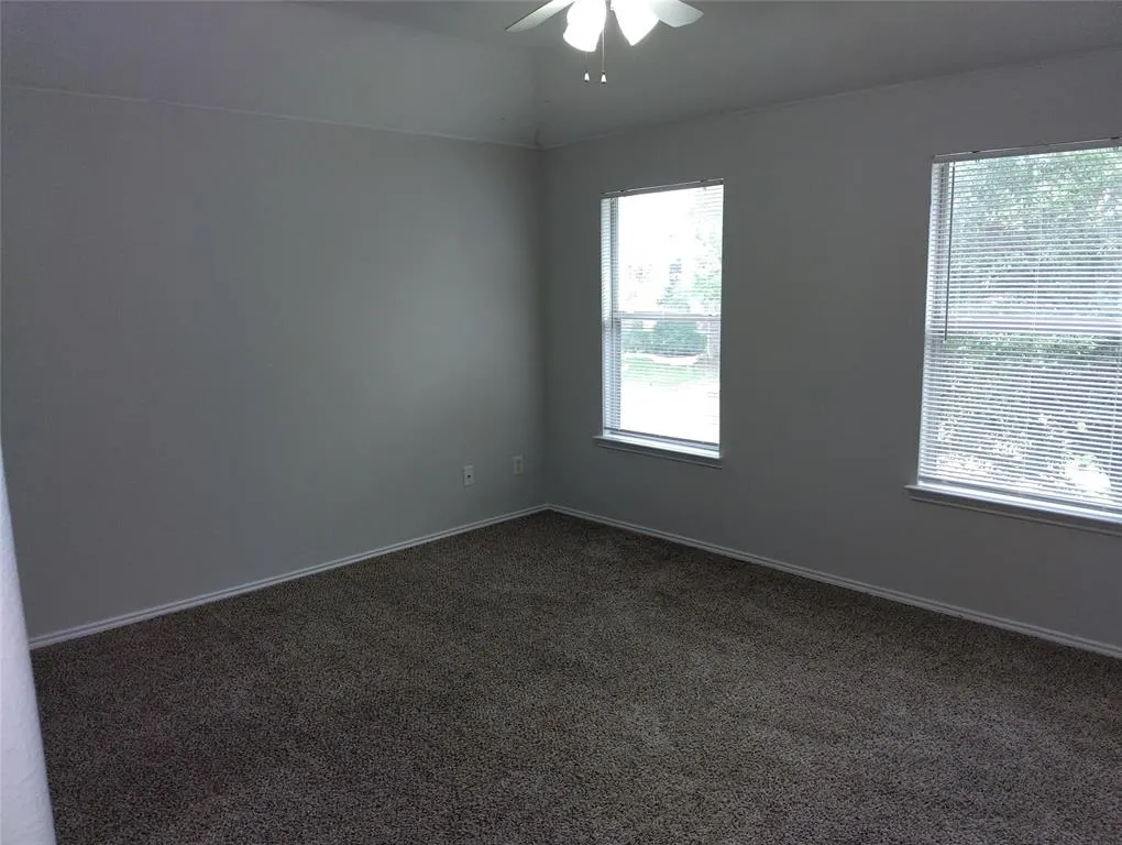 1133 Mockingbird Drive