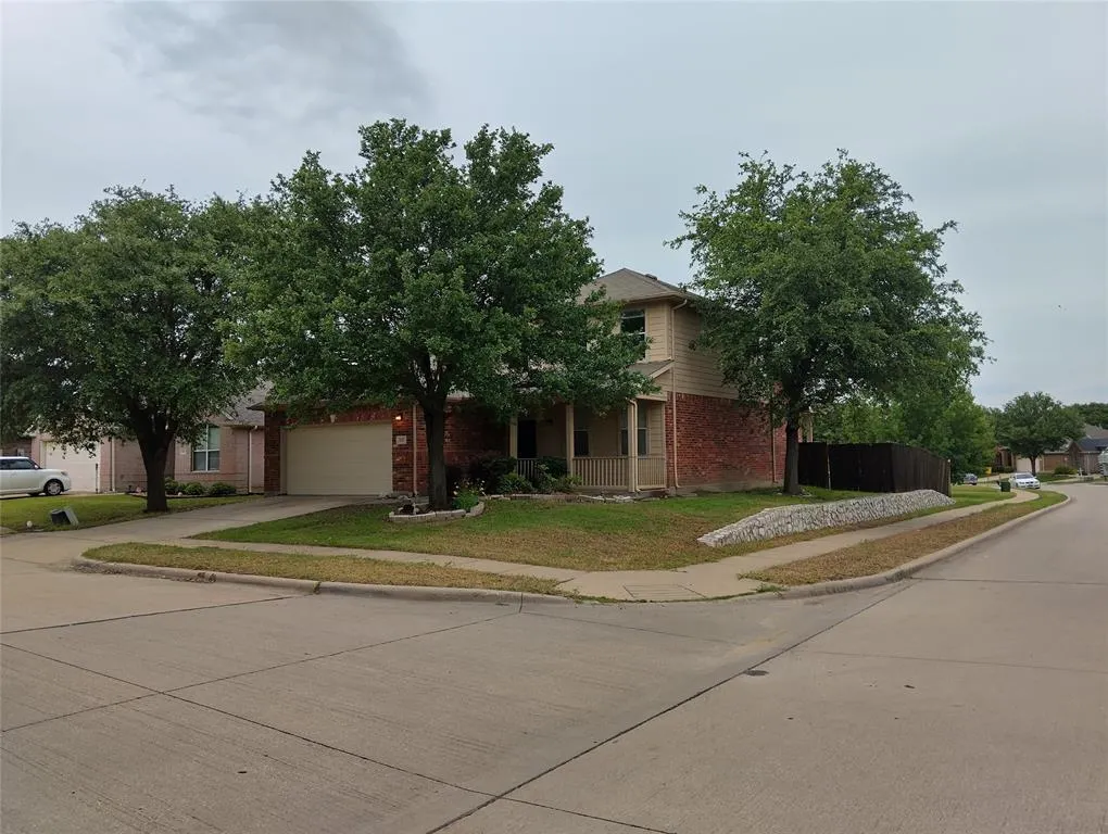 1133 Mockingbird Drive