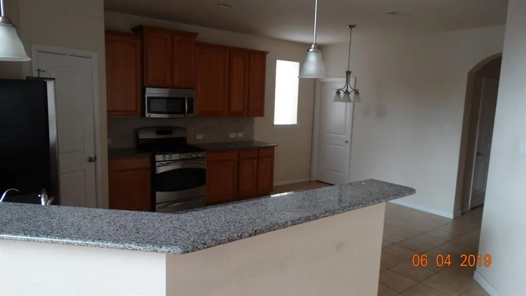 3412 PORTER CREEK