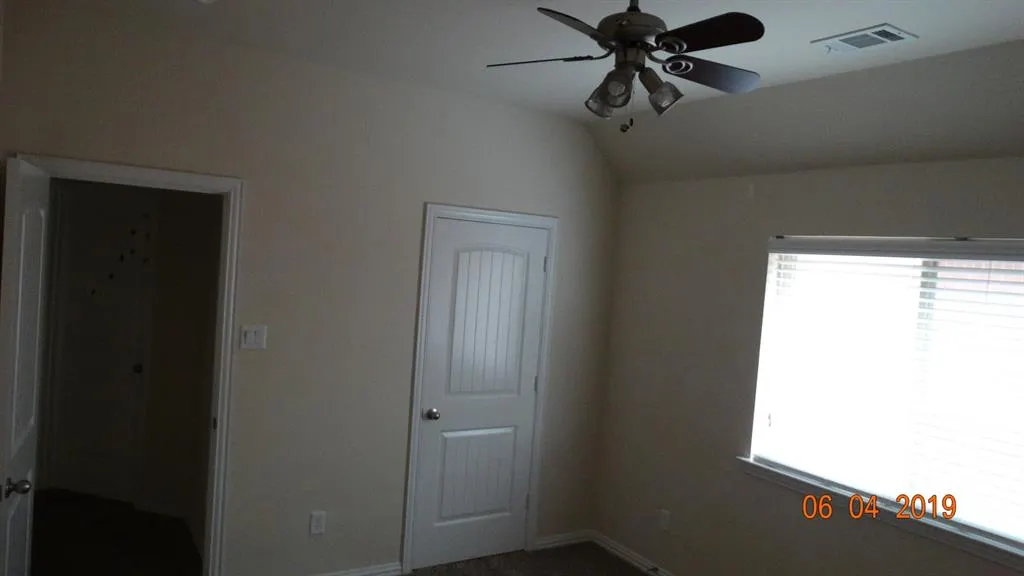 3412 PORTER CREEK