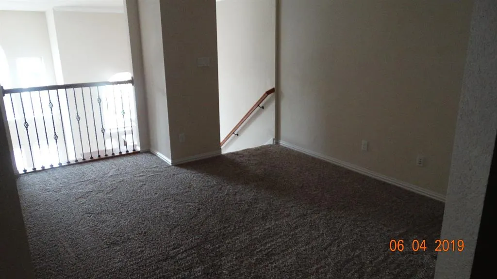 3412 PORTER CREEK