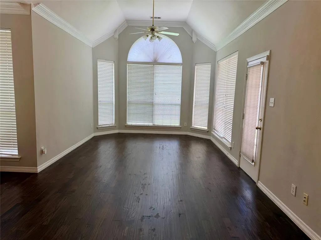 4309 Wingren Drive