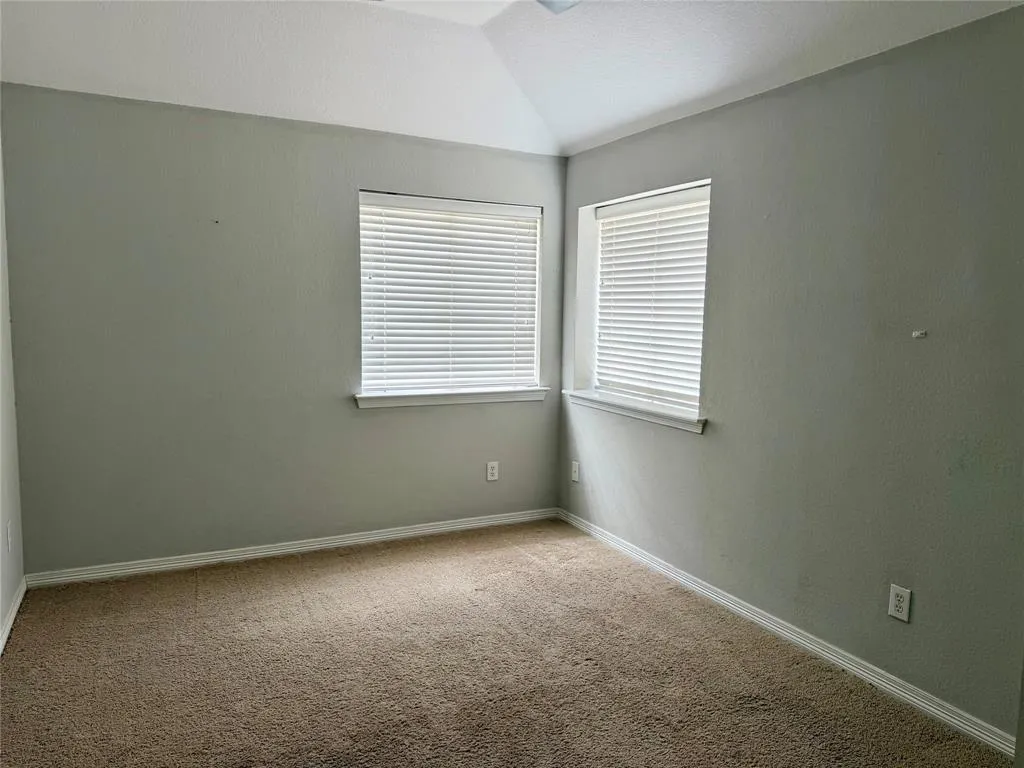 4309 Wingren Drive