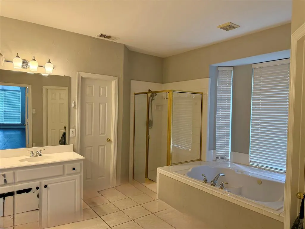 4309 Wingren Drive