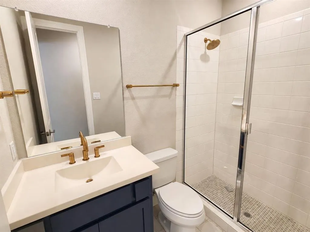 1501 Waxwing Place