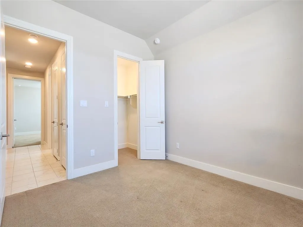 1501 Waxwing Place