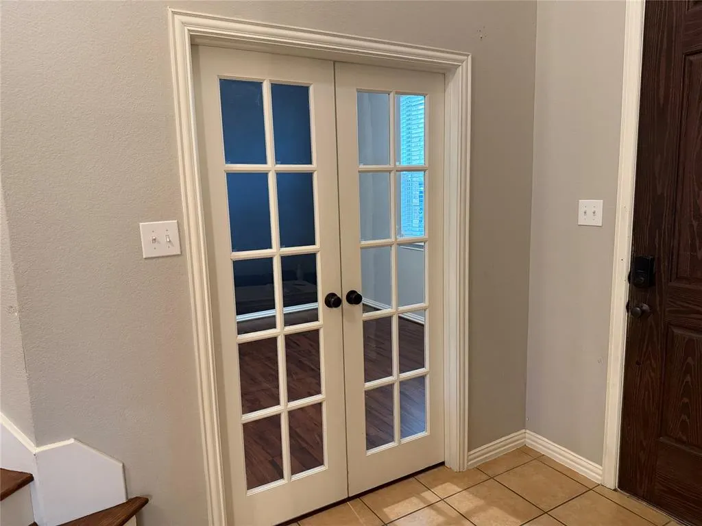 1716 Lake Wood Trail