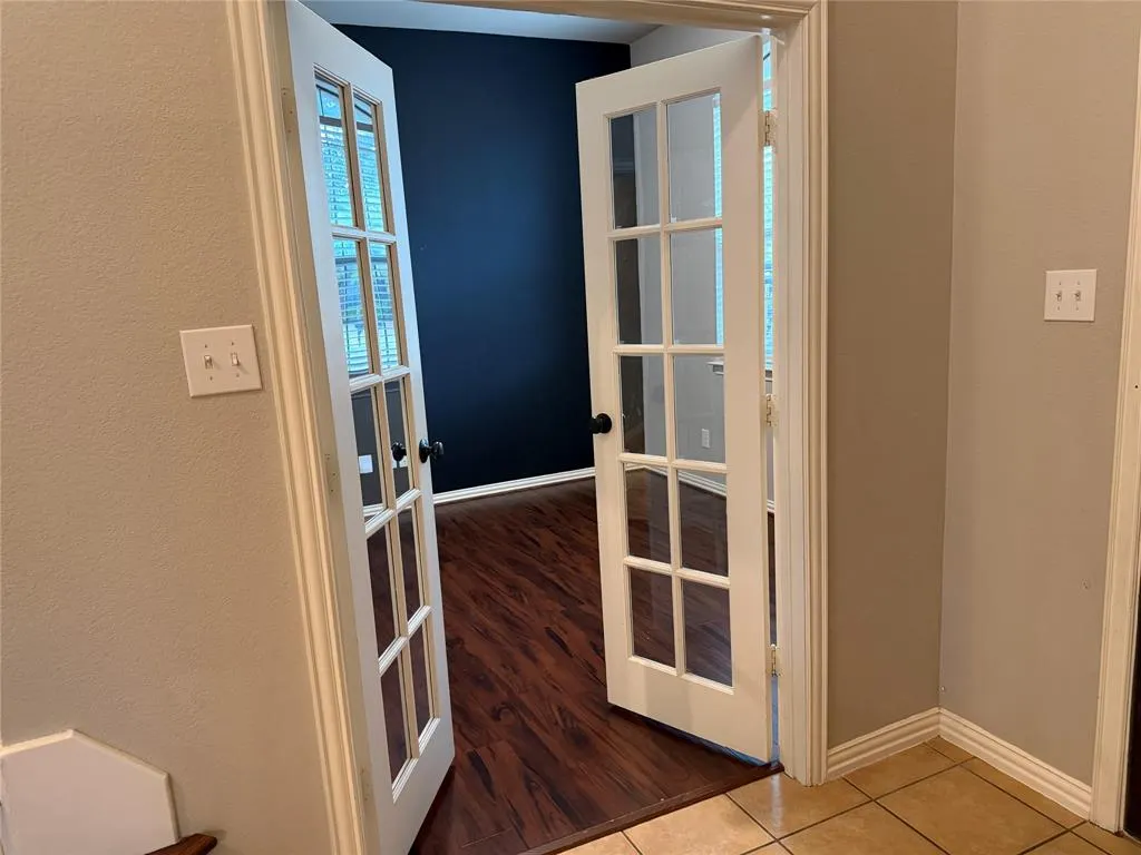 1716 Lake Wood Trail