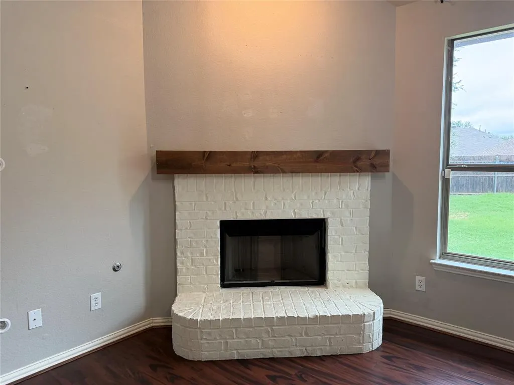 1716 Lake Wood Trail