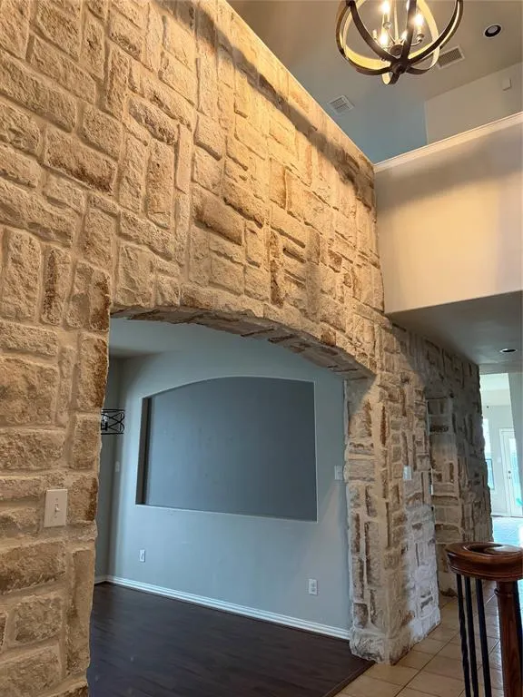 1716 Lake Wood Trail