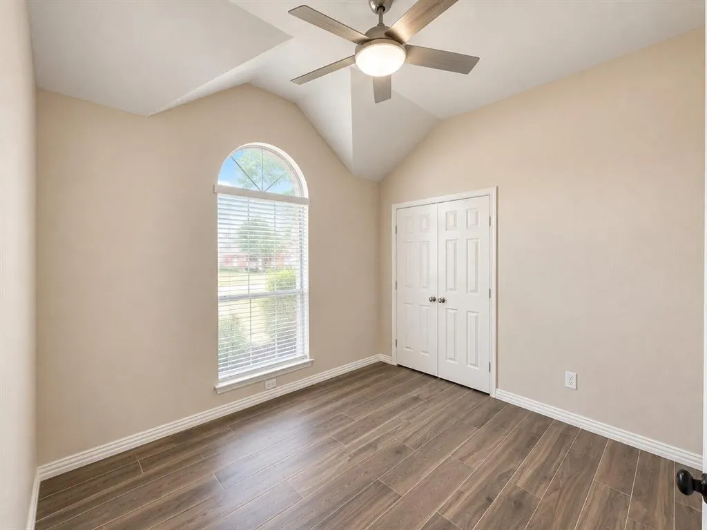 11701 Amber Valley Drive