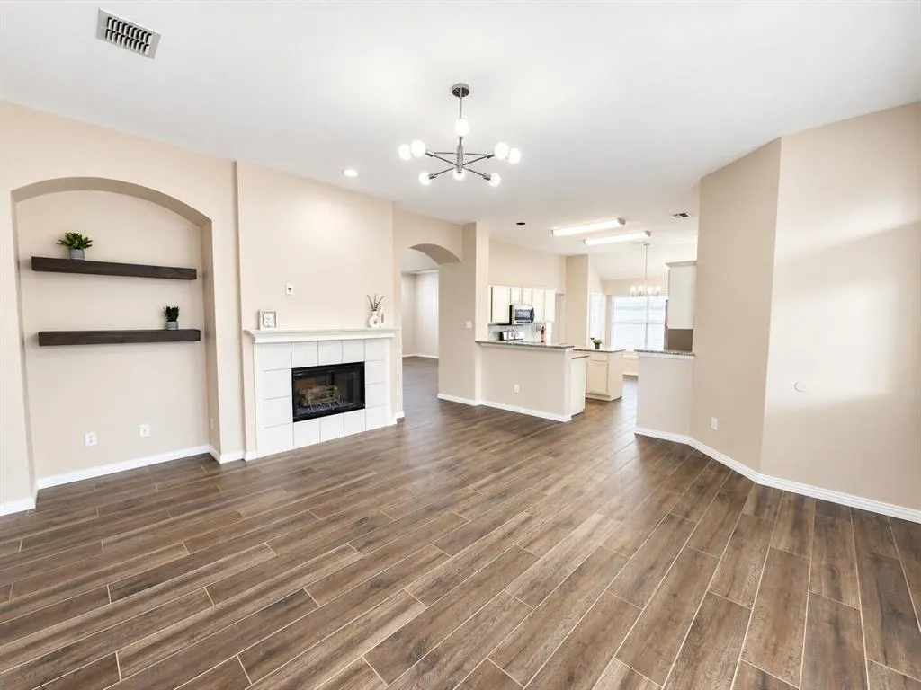 11701 Amber Valley Drive
