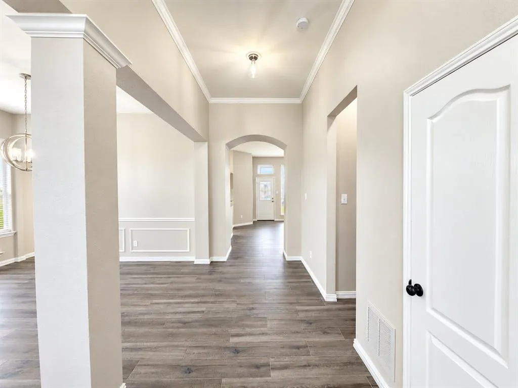 11701 Amber Valley Drive