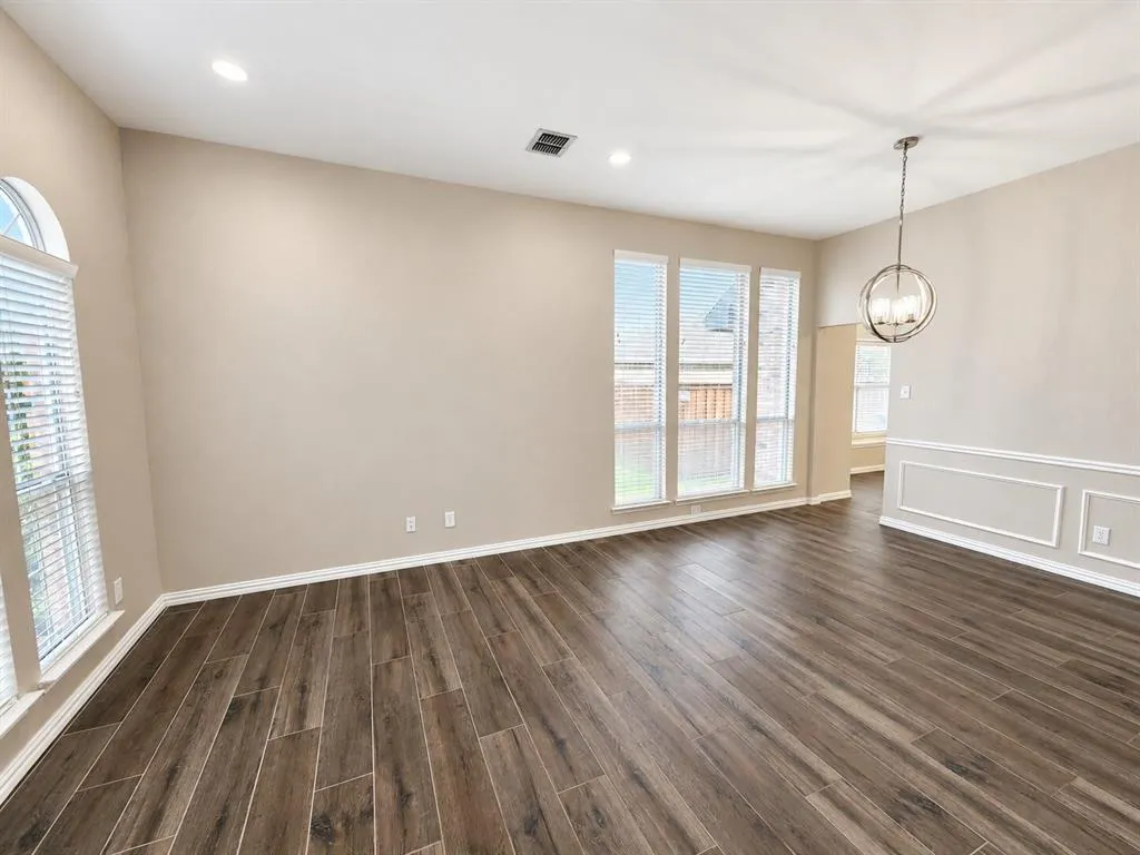 11701 Amber Valley Drive