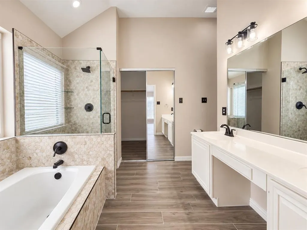 11701 Amber Valley Drive