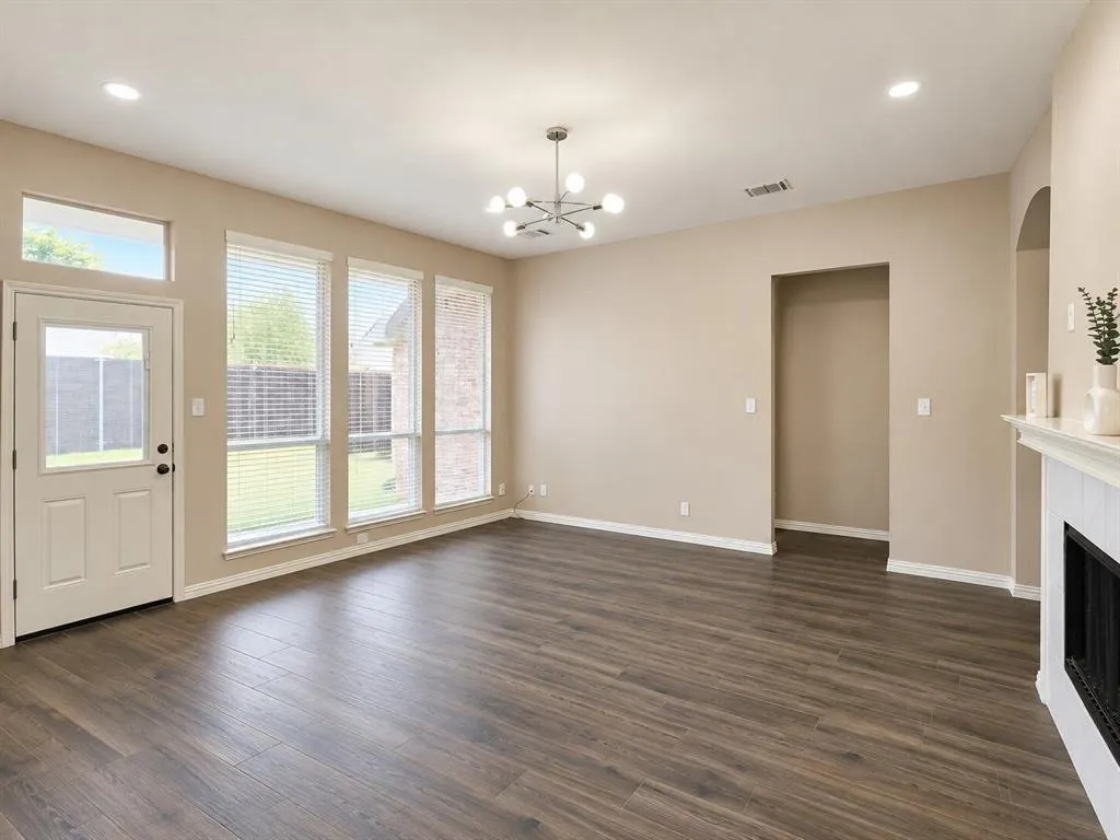 11701 Amber Valley Drive