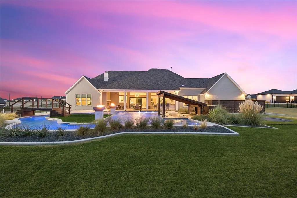 1820 Bobcat Trail