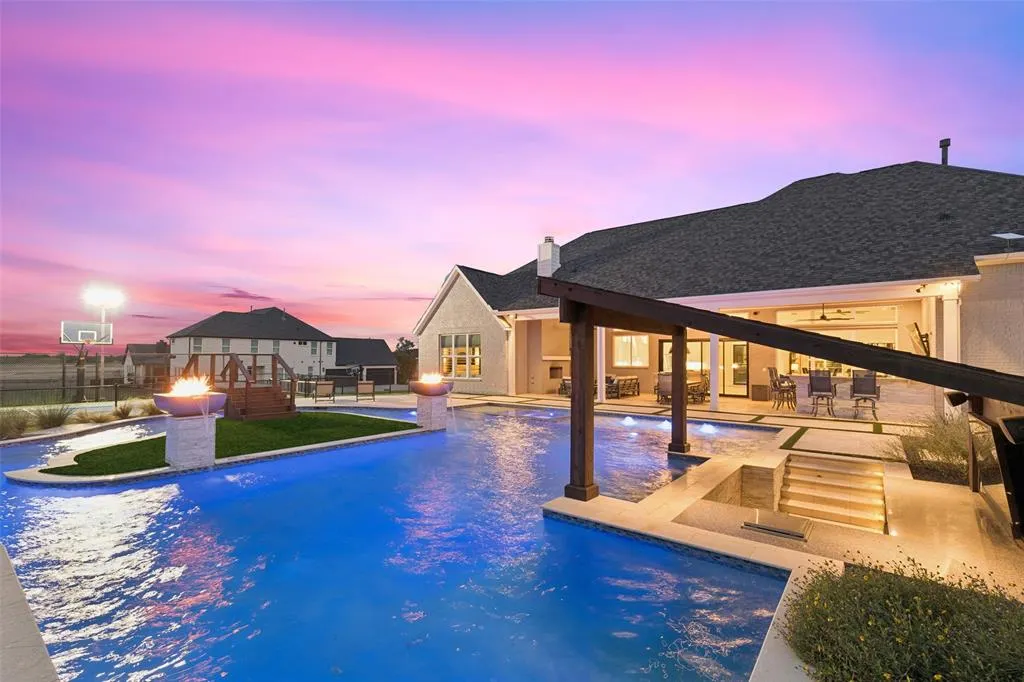 1820 Bobcat Trail