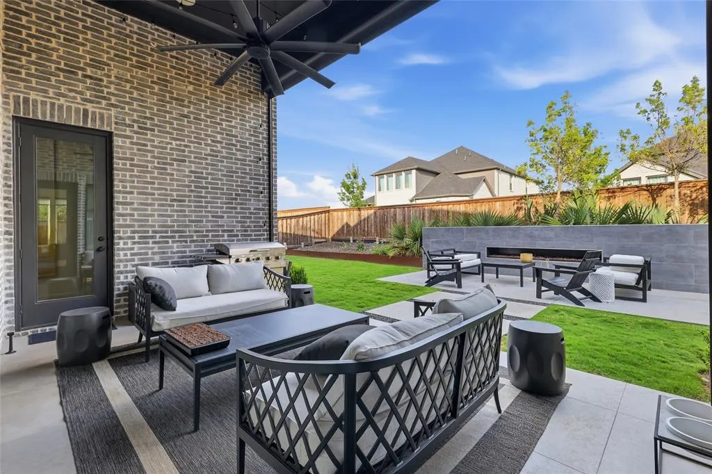 3541 Cedar Cottage Circle