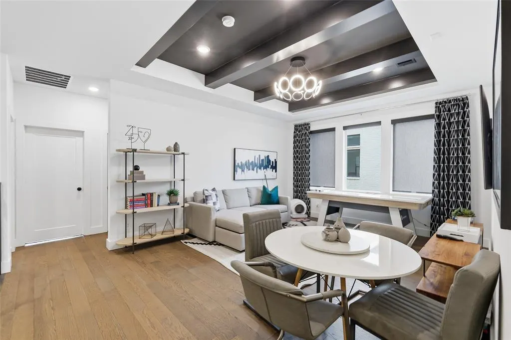 3541 Cedar Cottage Circle