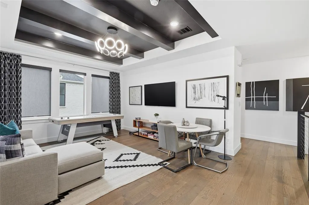 3541 Cedar Cottage Circle
