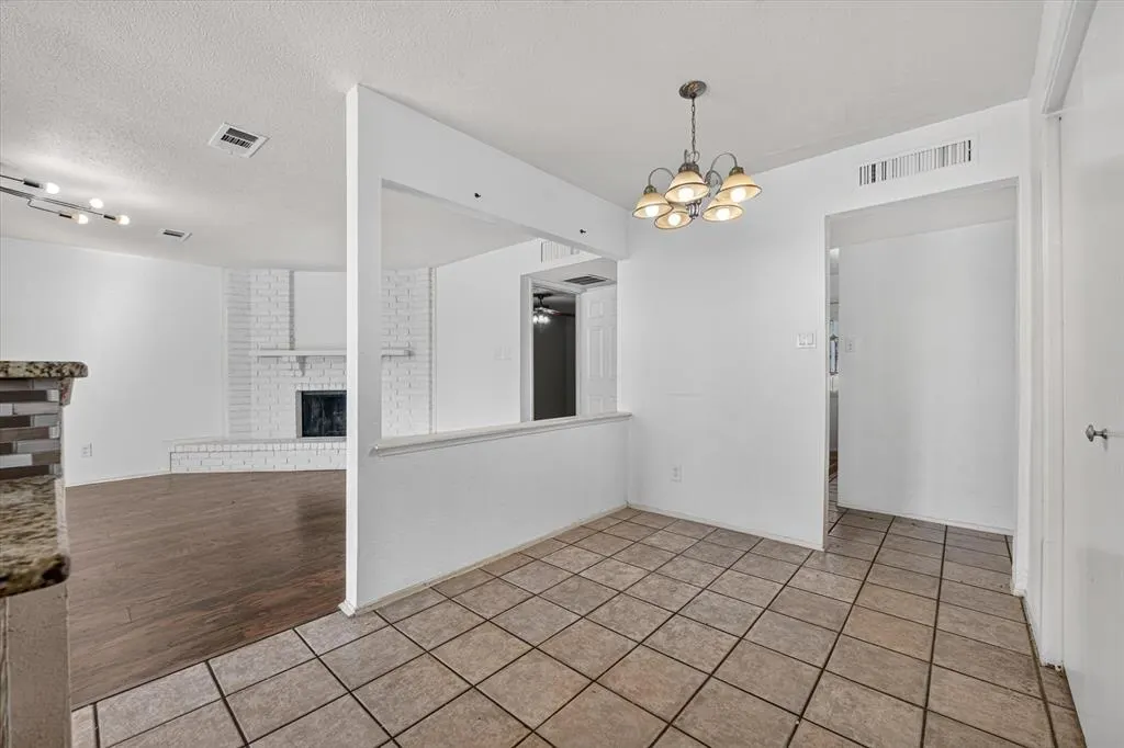 630 Valley View Drive