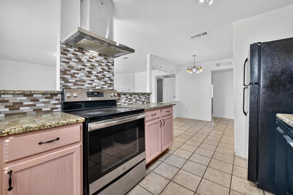 630 Valley View Drive