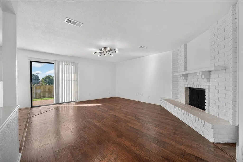 630 Valley View Drive