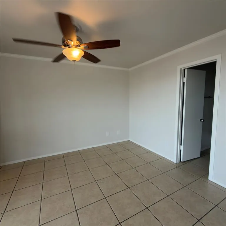 4488 Chaha Road #204