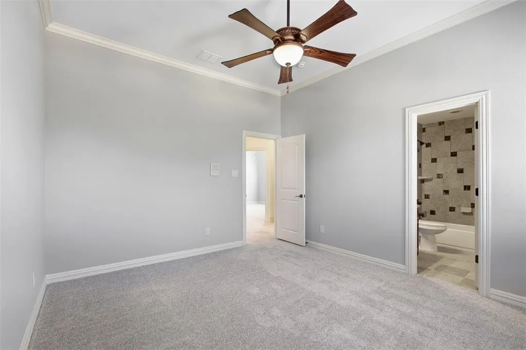 4012 Glenhurst Lane