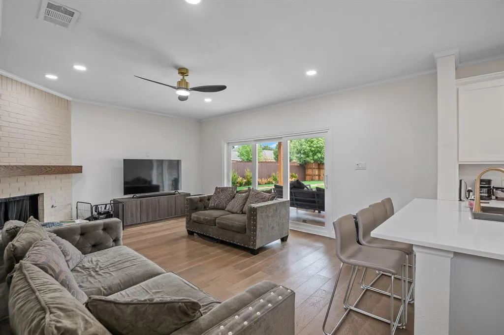 1314 Kenshire Court