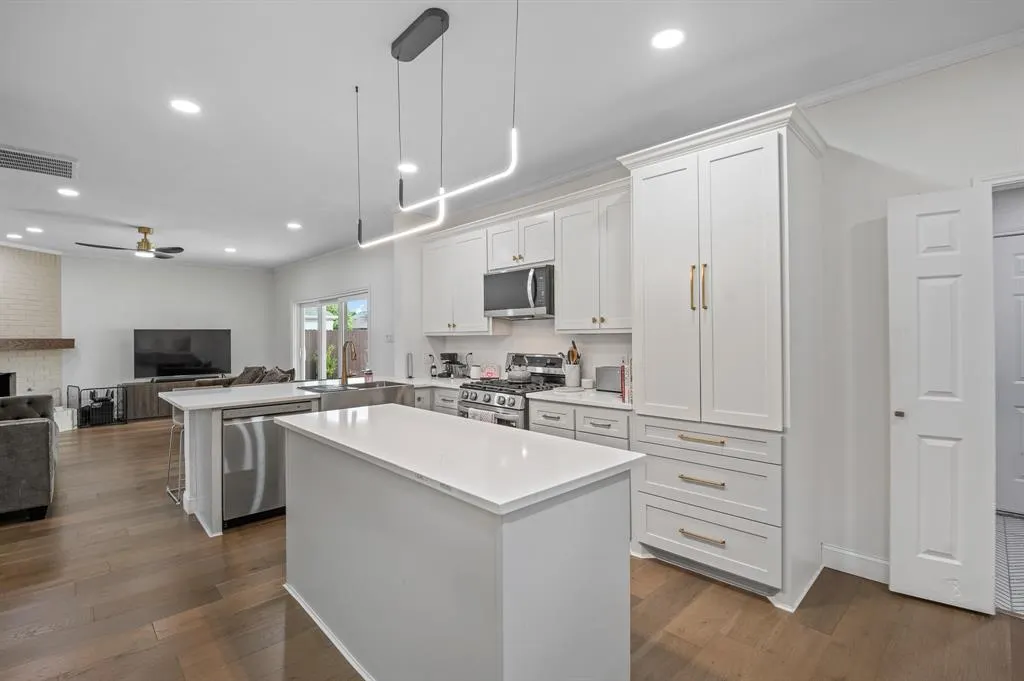 1314 Kenshire Court