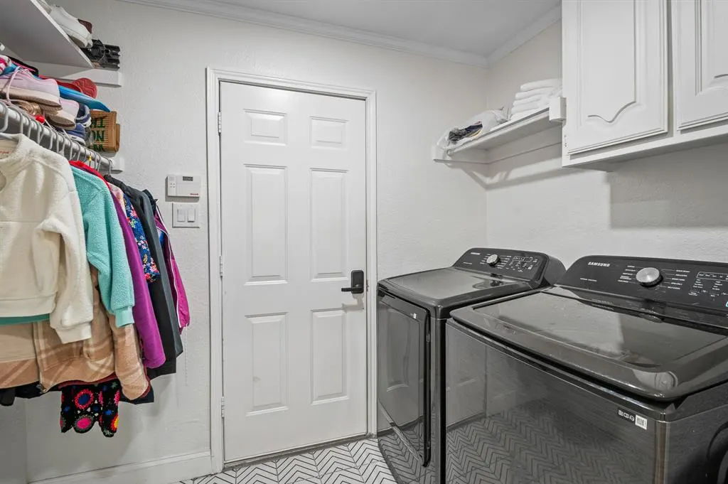 1314 Kenshire Court
